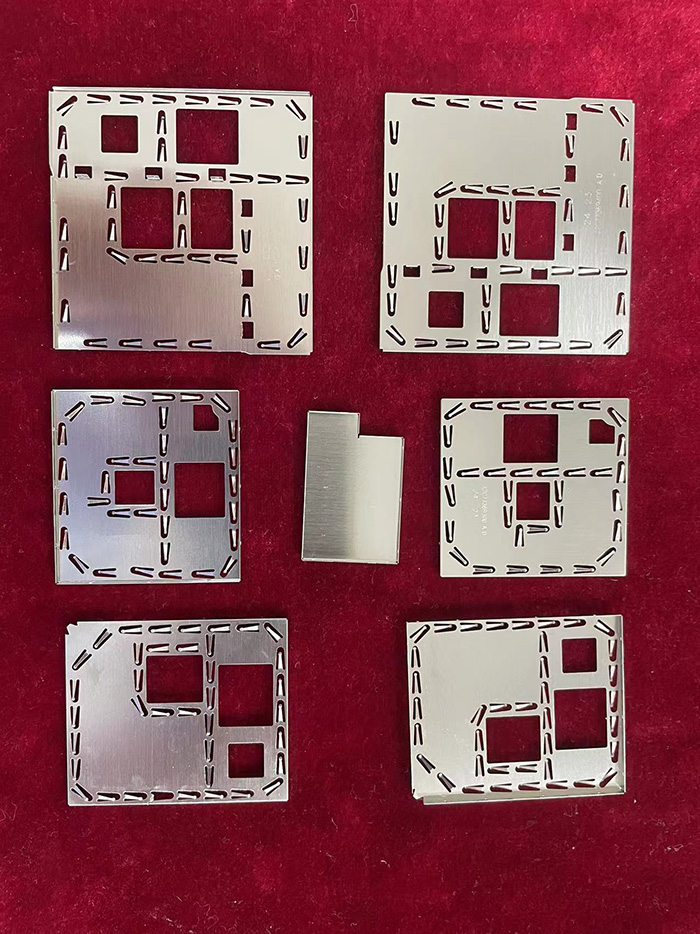 5G車載屏蔽罩